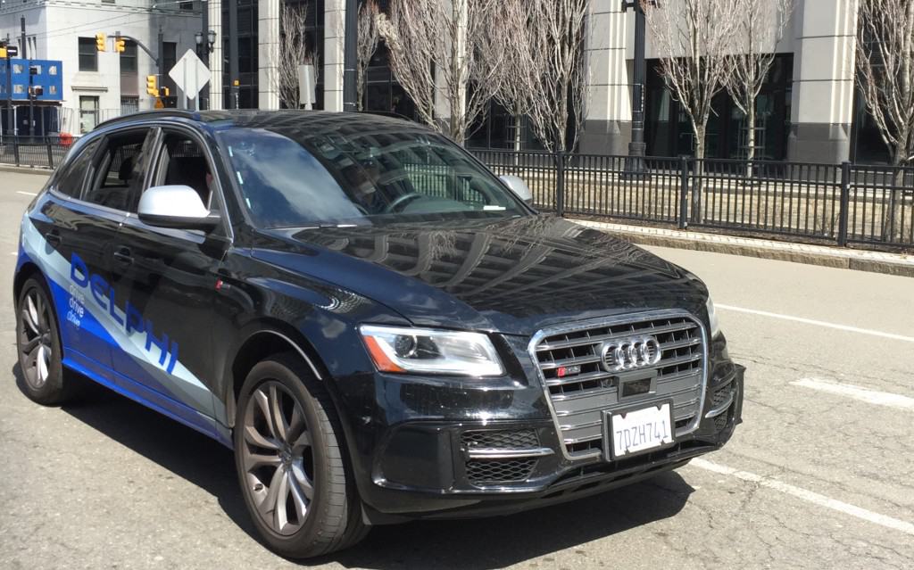 automated-driving-vehicle-side-view-version-1